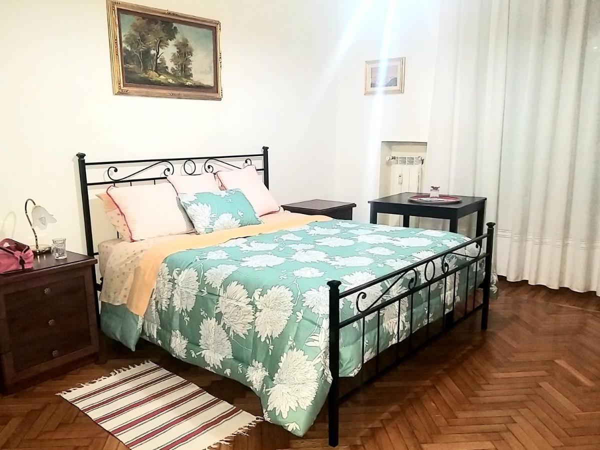 Amico Del Sole Bed & Breakfast โรม ภายนอก รูปภาพ